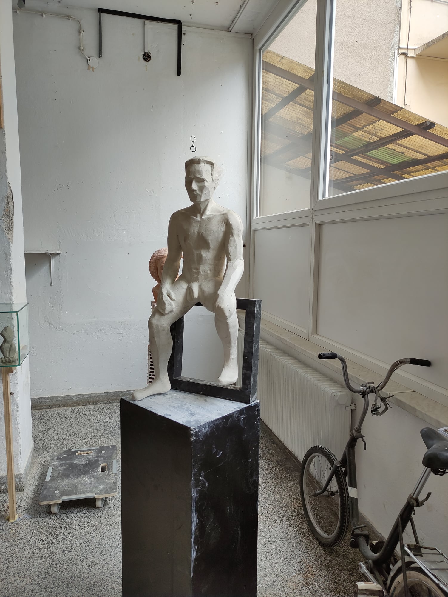 Stylised Figure — photograph 2 of 7