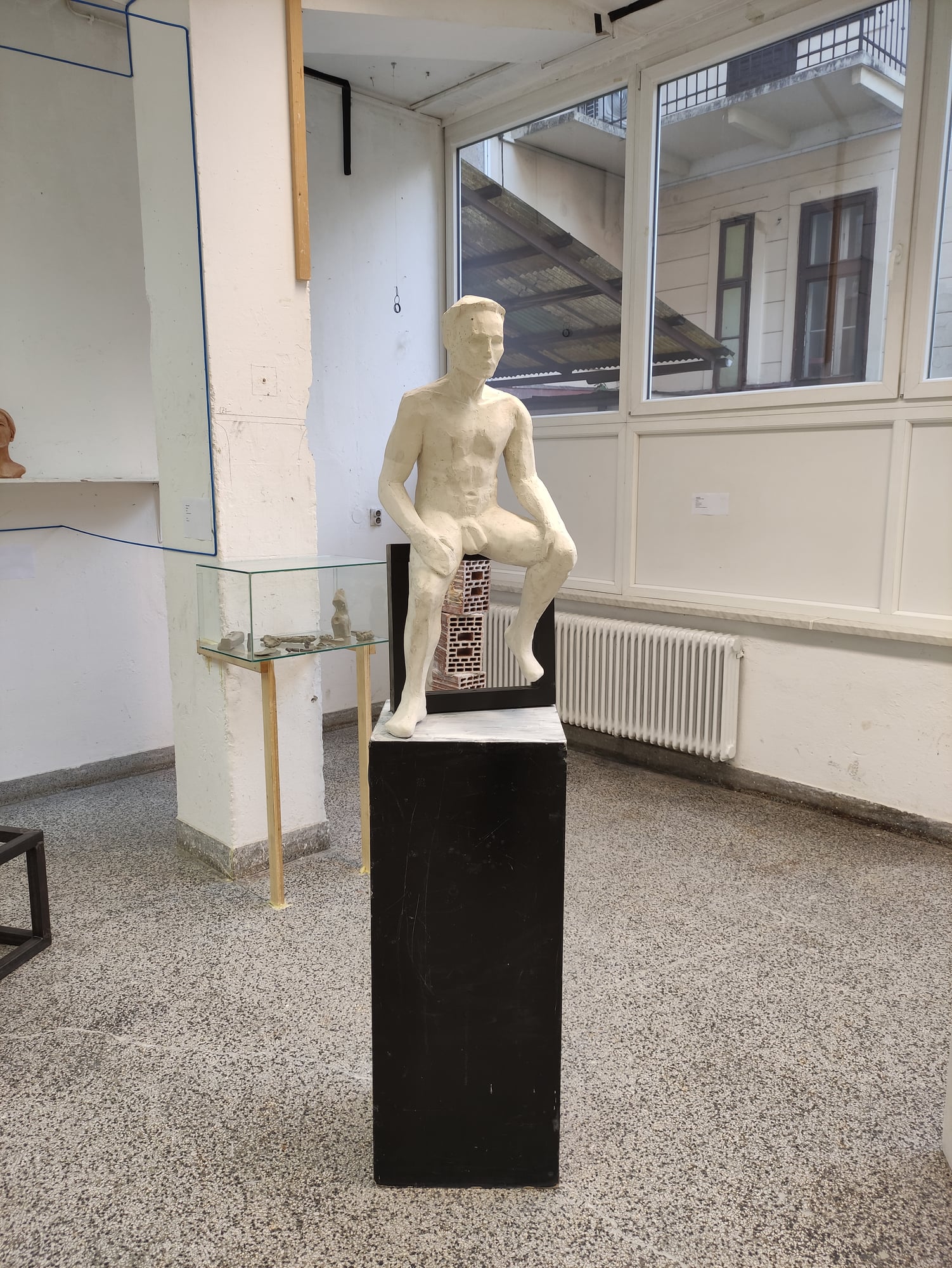 Stylised Figure — photograph 4 of 7